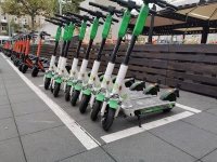 Che cos'è un monopattino elettrico o e-scooter, come funziona e la tecnologia che utilizza